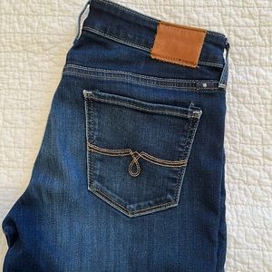 Like New- Lucky Jeans- Lolita Skinny